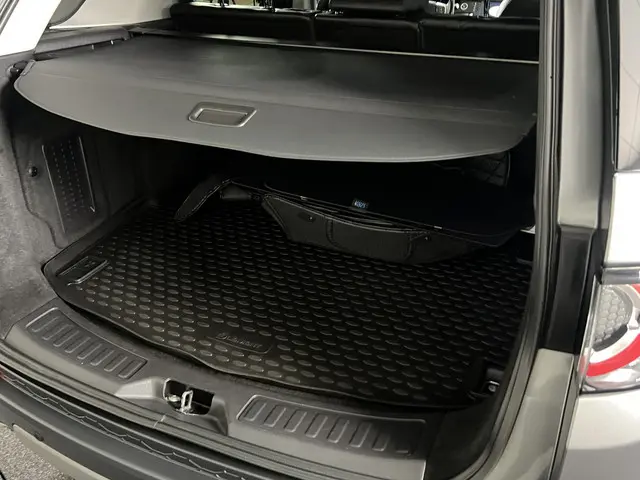 Land Rover Discovery Sport 2.0 TD4 SE 2018 Diesel 38