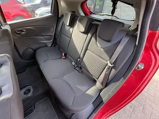 Renault Clio 0.9 TCe Dynamique NIEUWE APK 2013 Benzine 11