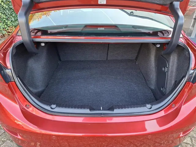 Mazda 3 2.0 GT-M 2016 Benzine 17