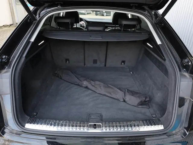 Audi Q8 55 eTFSI Quattro 2022 Benzine 33