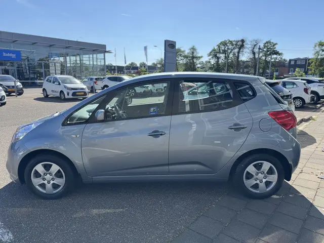 Kia Venga 1.6 CVVT Automaat ComfortLine 2019 Benzine 5