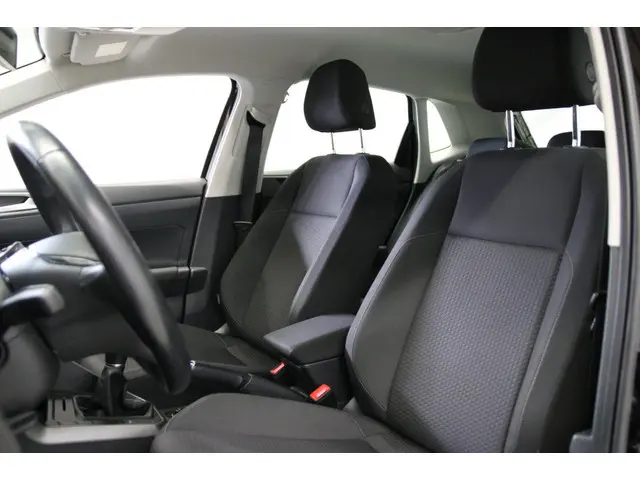 Volkswagen Polo 1.0 TSI NAP/Origineel NL 2019 Benzine 5