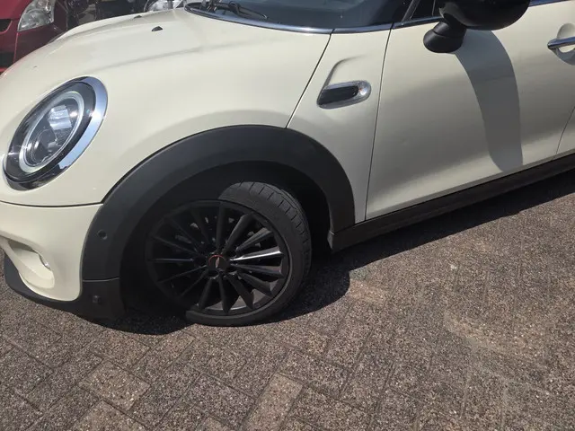 MINI Cooper Mini 1.5 Pepper 2019 Benzine 28