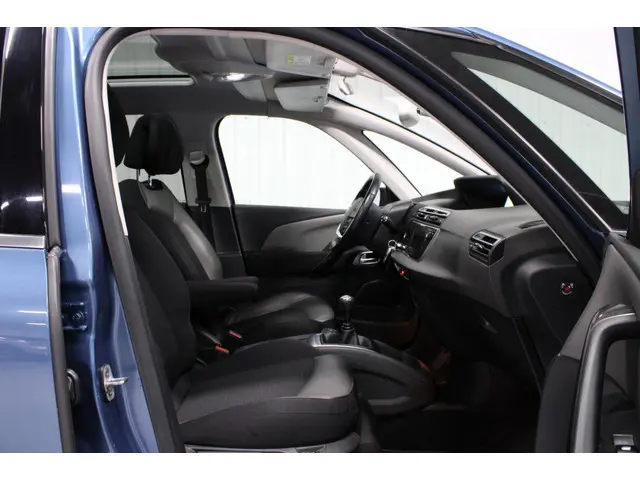Citroën C4 Picasso 1.2 PureTech Exclusive 2016 Benzine 18
