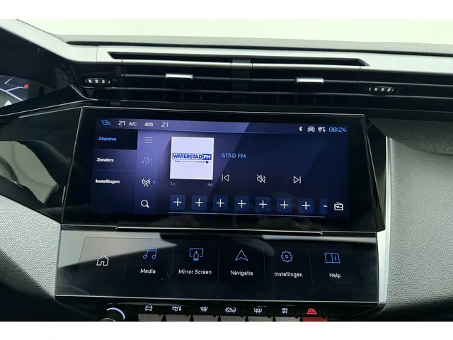 Peugeot 308 1.2T 130pk Allure 2023 Benzine 21