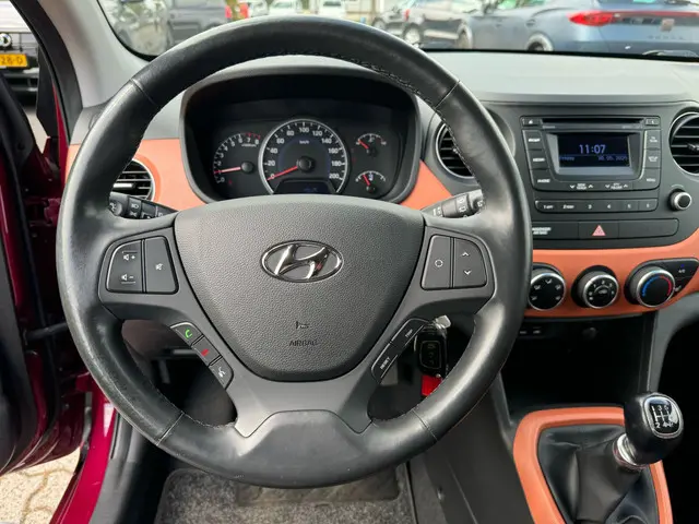 Hyundai i10 1.0i i-Motion Premium 2014 Benzine 16