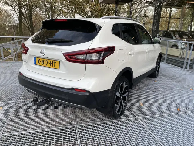 Nissan QASHQAI 1.3 DIG-T Tekna 2020 Benzine 4