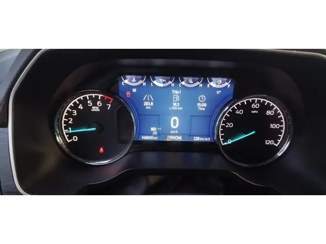 Ford F-150 CrewCab 4X4 Ecoboost 6-persoons 2021 Benzine 24