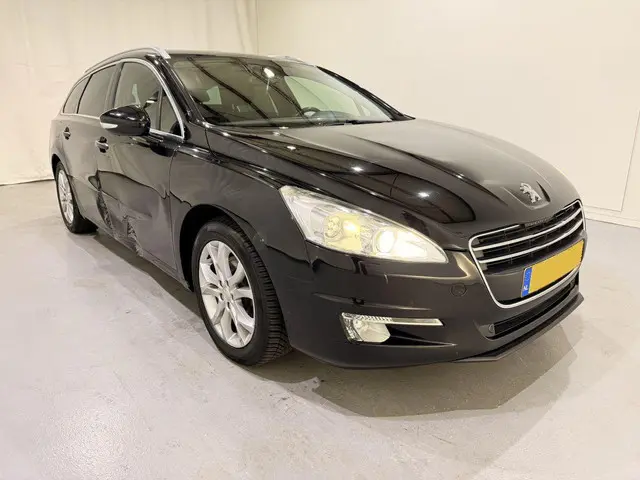 Peugeot 508 SW 1.6 THP Premium Pano/Clima 2014 Benzine 31