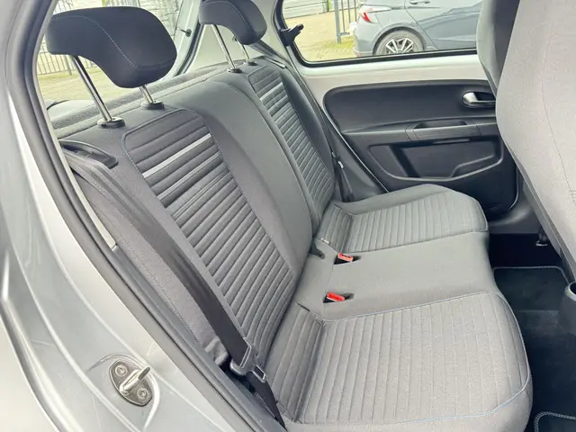 Volkswagen up! 1.0 EDITION 2014 Benzine 12