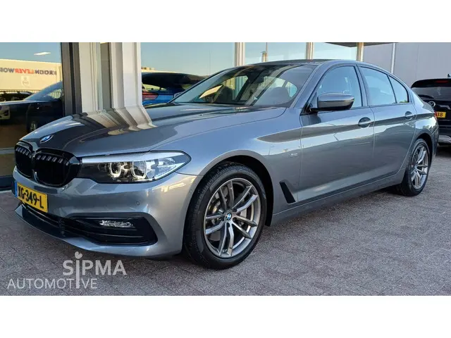 BMW 5 Serie 530i Sport line 2019 Benzine 15