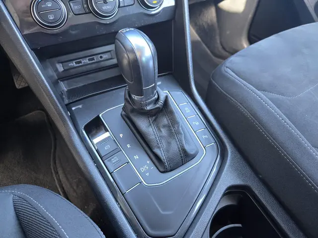 Volkswagen Tiguan 1.5 TSI ACT Highline 2019 Benzine 26