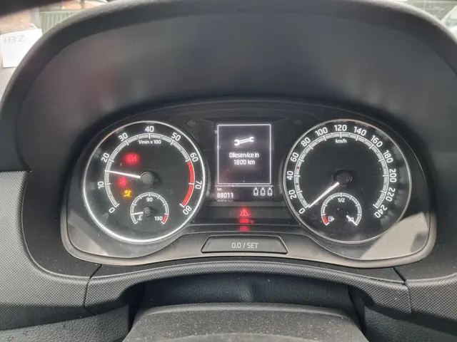 Škoda Fabia Combi 1.0 TSI DSG Ambition 2022 Benzine 18