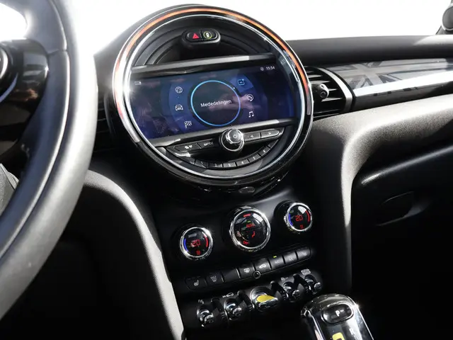 MINI Electric Mini Yours 33 kWh 2020 Elektrisch 30