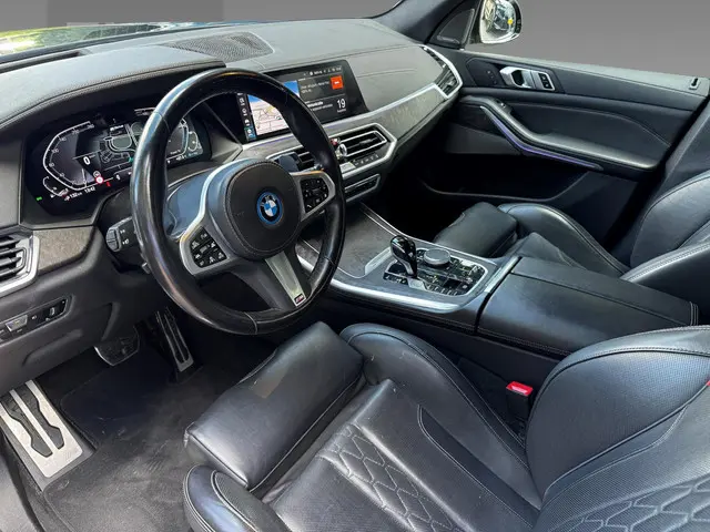 BMW X5 xDrive45e 2023 Hybride Benzine 2