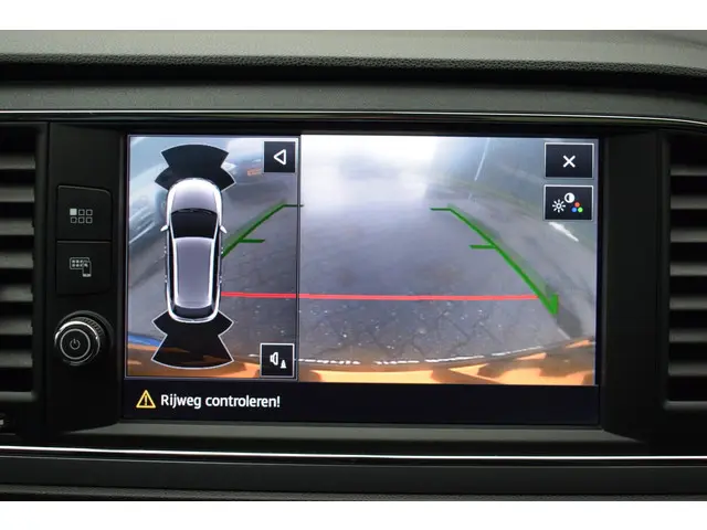 SEAT Leon ST 1.4 TSi FR Connect 2015 Benzine 14