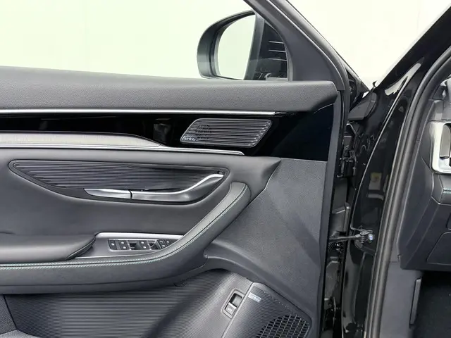 BYD SEAL U 1.5 DM-i FWD Boost 2025 Hybride Benzine 16