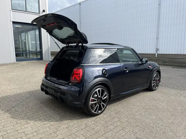 MINI Cooper Mini 2.0 John Works Essential 2021 Benzine 75