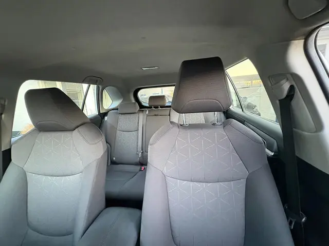 Toyota RAV4 2.5 Hybrid AWD Active 2020 Hybride Benzine 12