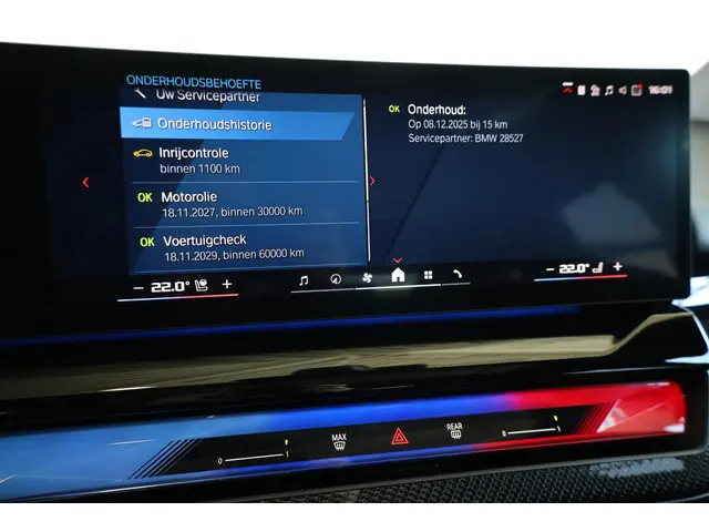 BMW M5 Touring 2026 Hybride Benzine 17