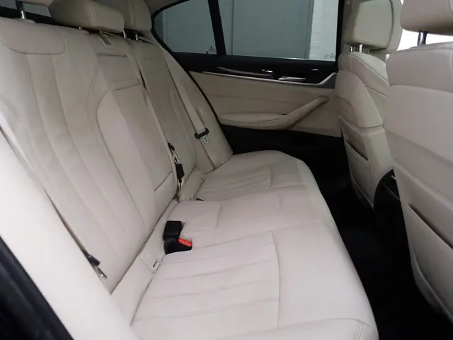 BMW 5 Serie 520i High Executive Aut- 2019 Benzine 29