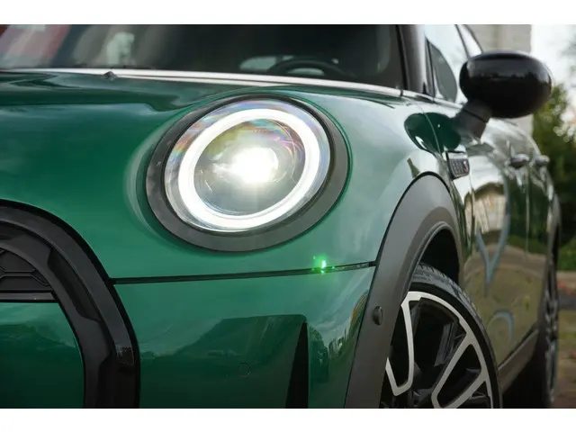 MINI Cooper S Mini 2.0 Classic 2022 Benzine 14