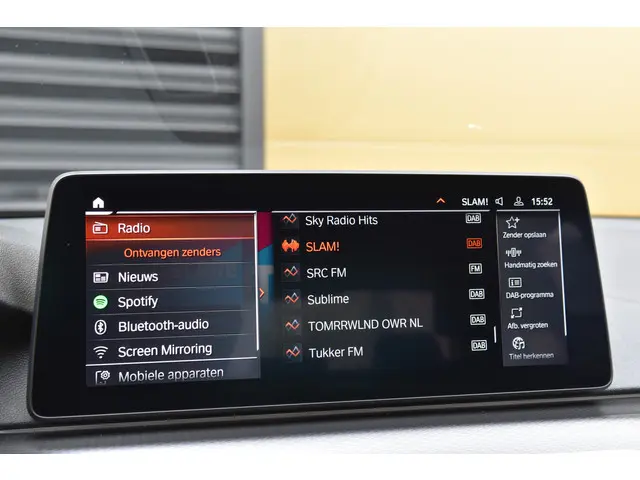BMW 5 Serie 530i High Executive 2021 Benzine 28