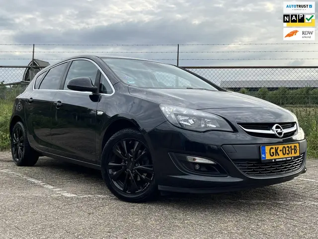 Opel Astra 1.4 Turbo Blitz Navi Airco 2015 Benzine