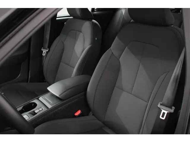 Volvo XC40 1.5 T3 163pk Automaat Momentum 2020 Benzine 10