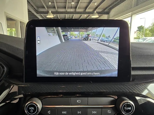 Ford Kuga 1.5 EcoBoost ST-Line 2023 Benzine 12