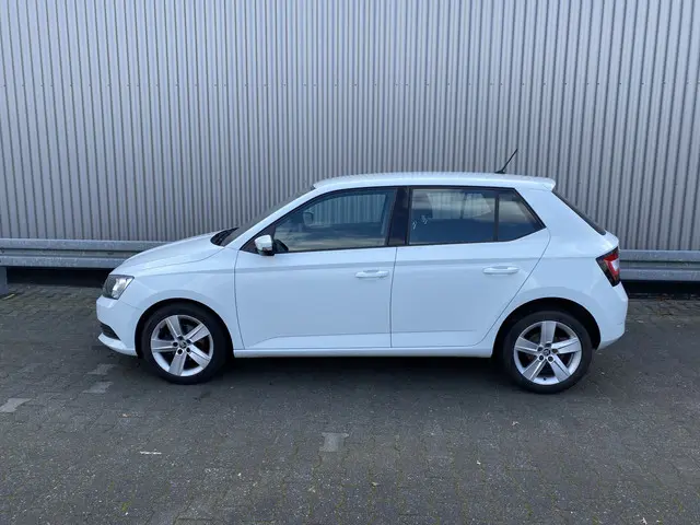 Škoda Fabia 1.0 Active 2016 Benzine 9