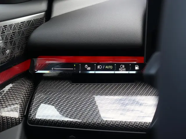 BMW 5 Serie Touring 550e 2026 Hybride Benzine 35