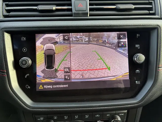 SEAT Arona 1.5 TSI EVO FR Business Intense 2019 Benzine 6