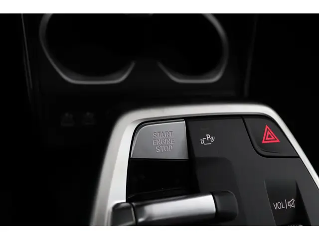 BMW X1 xDrive23i 2026 Benzine 66