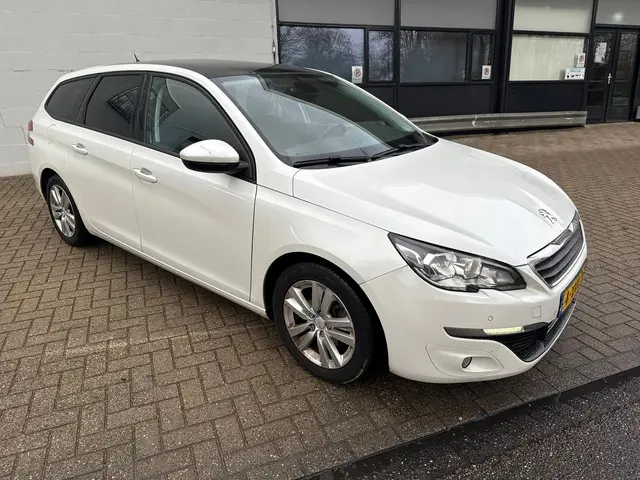Peugeot 308 3