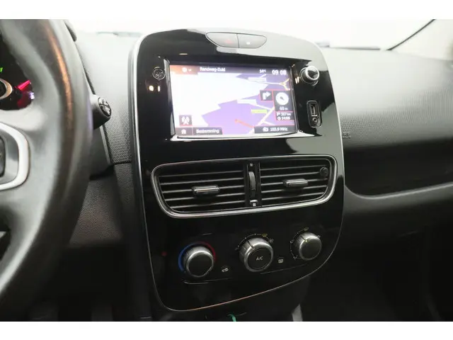 Renault Clio 0.9 TCe Zen 2016 Benzine 22