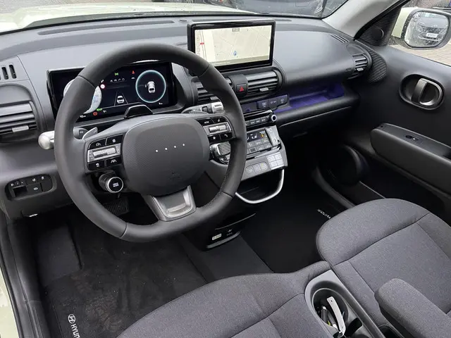 Hyundai Inster Evolve 49 kWh 2025 Elektrisch 9