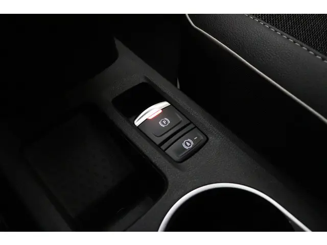 Renault Captur 1.0 TCe 100 Bi-Fuel Intens 2020 Benzine 21