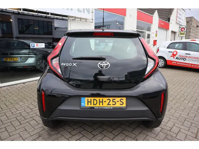 Toyota Aygo X 1.0 VVT-i S-CVT PLAY 2023 Benzine 20