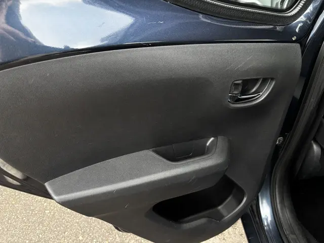 Toyota Aygo 1.0 VVT-i x-play 2018 Benzine 11