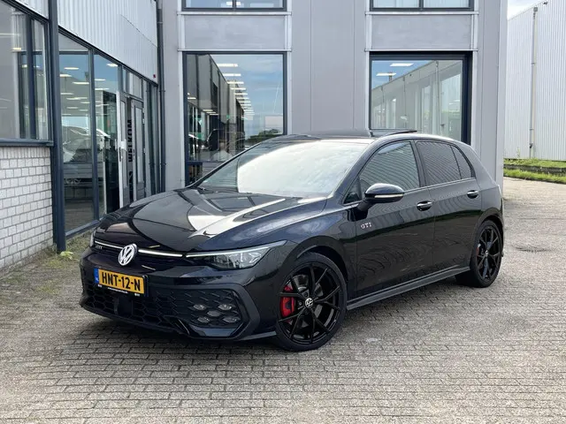 Volkswagen Golf 2.0 TSI GTI 8.5 2024 Benzine 74