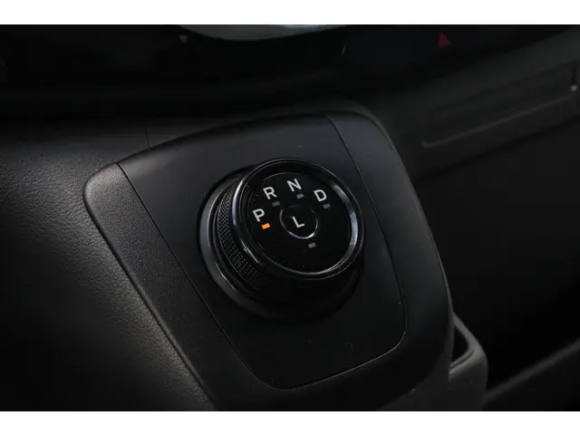 Ford E-Transit 350 L3H2 Trend 68 kWh 2024 Elektrisch 40