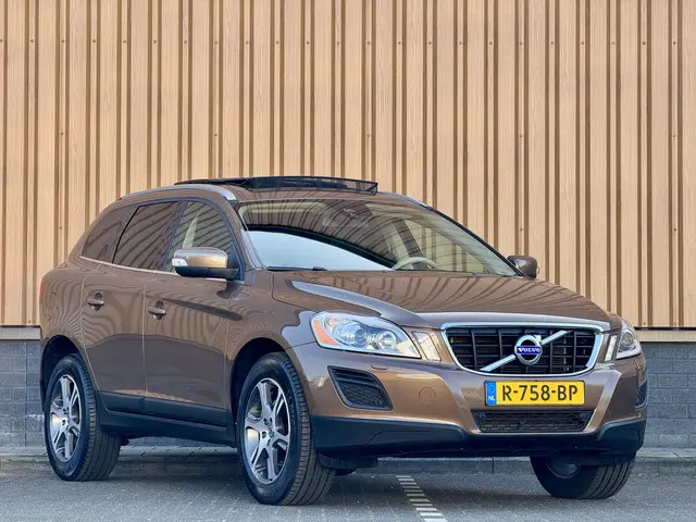 Volvo XC60 3