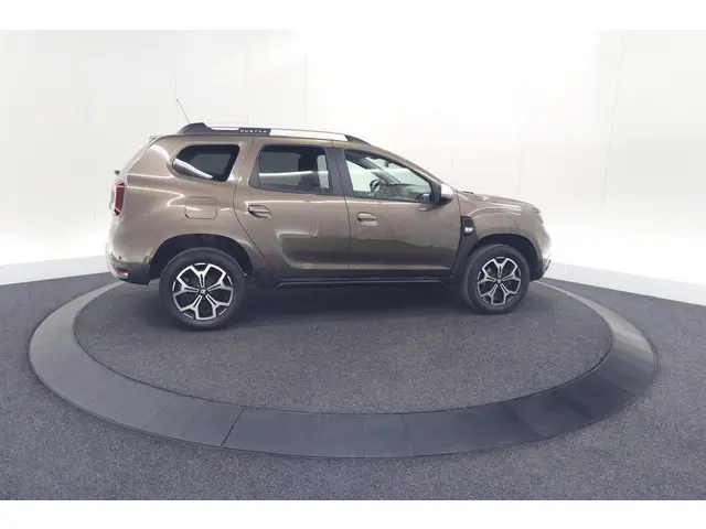 Dacia Duster TCe 130 Tech Road 2019 Benzine 8