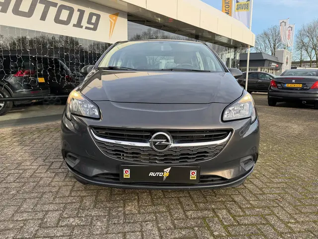 Opel Corsa 1.2-16V 51kW Edition 2015 Benzine 12