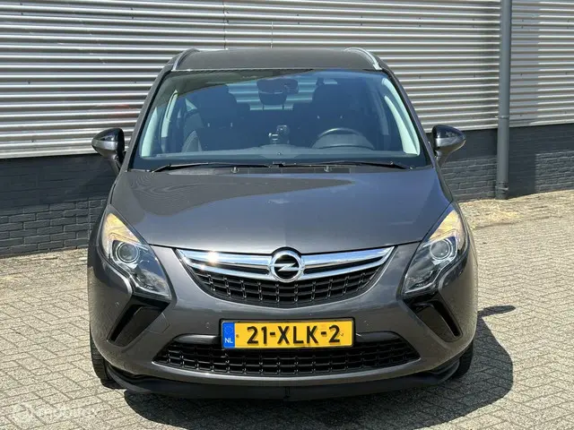 Opel Zafira 3