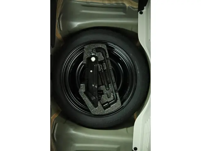 Toyota Aygo 1.0 VVT-i x-play 2015 Benzine 34