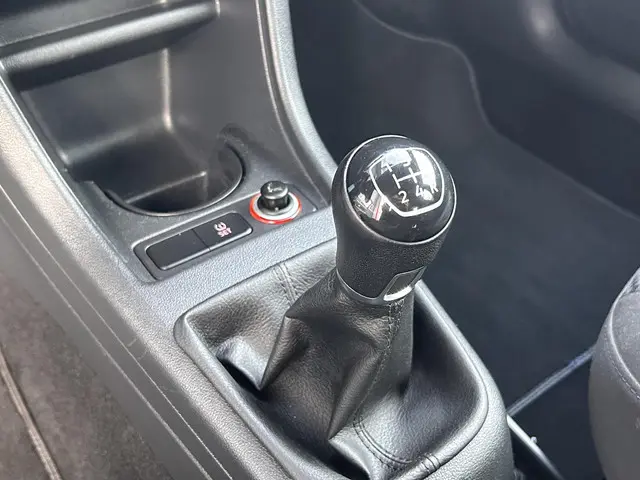 Volkswagen up! 1.0 BMT high up! 2017 Benzine 14