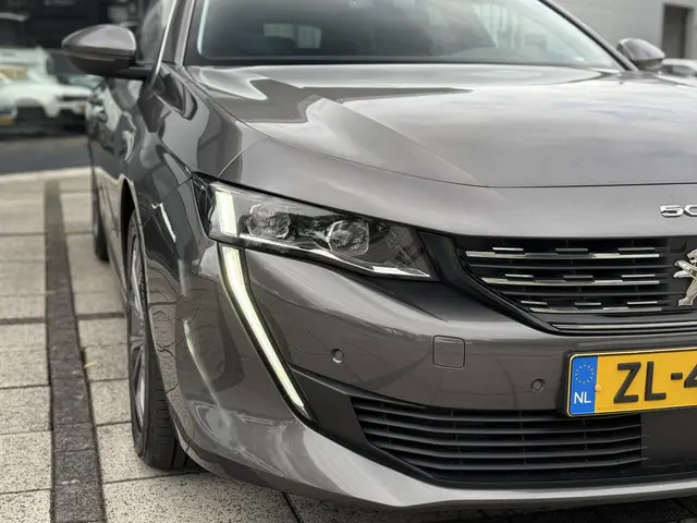 Peugeot 508 SW 1.5 Aut. BlueHDI Allure 2019 Diesel 23