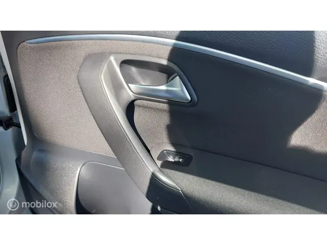 Volkswagen Polo 1.0 R-Line 2017 Benzine 26